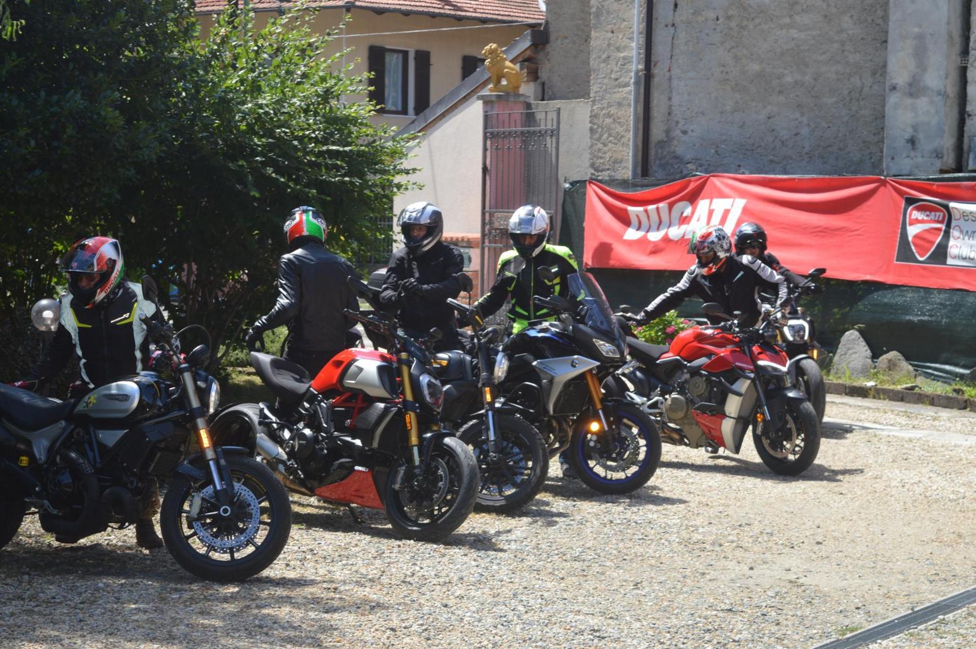 La Slitta Bed and Breakfast Roure Turin Buitenkant foto