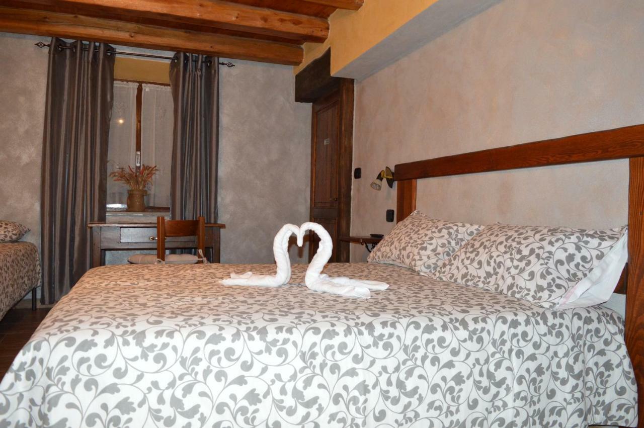 La Slitta Bed and Breakfast Roure Turin Buitenkant foto